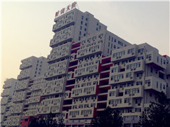 [鄭州真石漆]富士康冠達花園個性設(shè)計，只用超前單彩真石漆